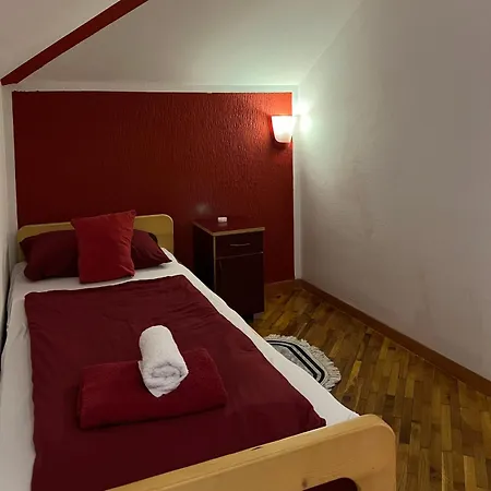 Oda ve Kahvaltı Tribalija